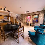 Hotel Atrium *