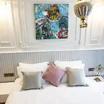 Atrium Hotel