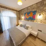 Atrium Hotel